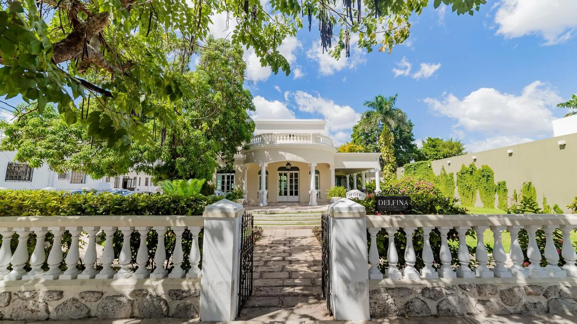 Delfina Boutique Hotel メリダ